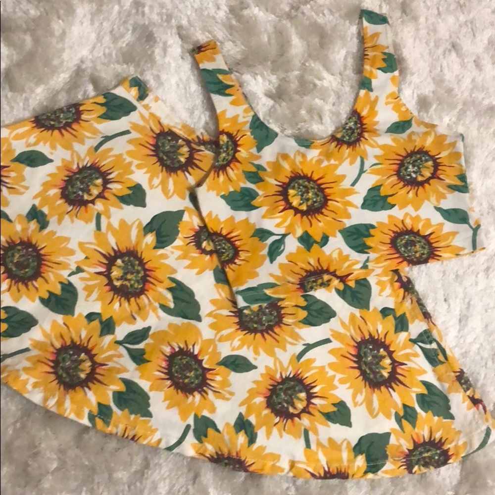 American Apparel Sunflower Top & Skirt 🌻